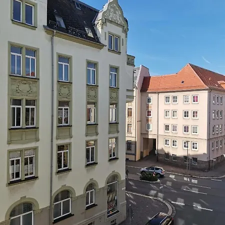 Martha - Ideal Fuer Familien Und Langzeitaufenthalte Apartamento Plauen
