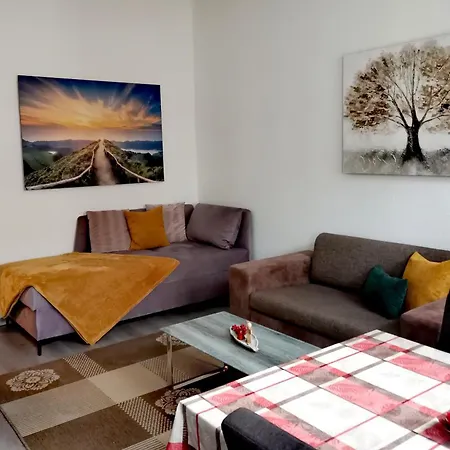 Martha - Ideal Fuer Familien Und Langzeitaufenthalte Apartmán *